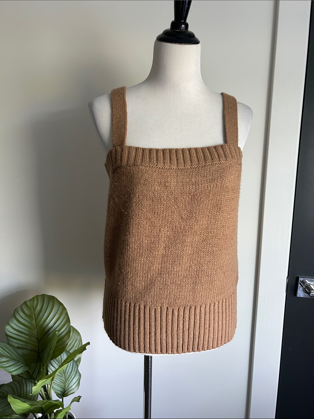 Boston proper L tan camel sweater tank